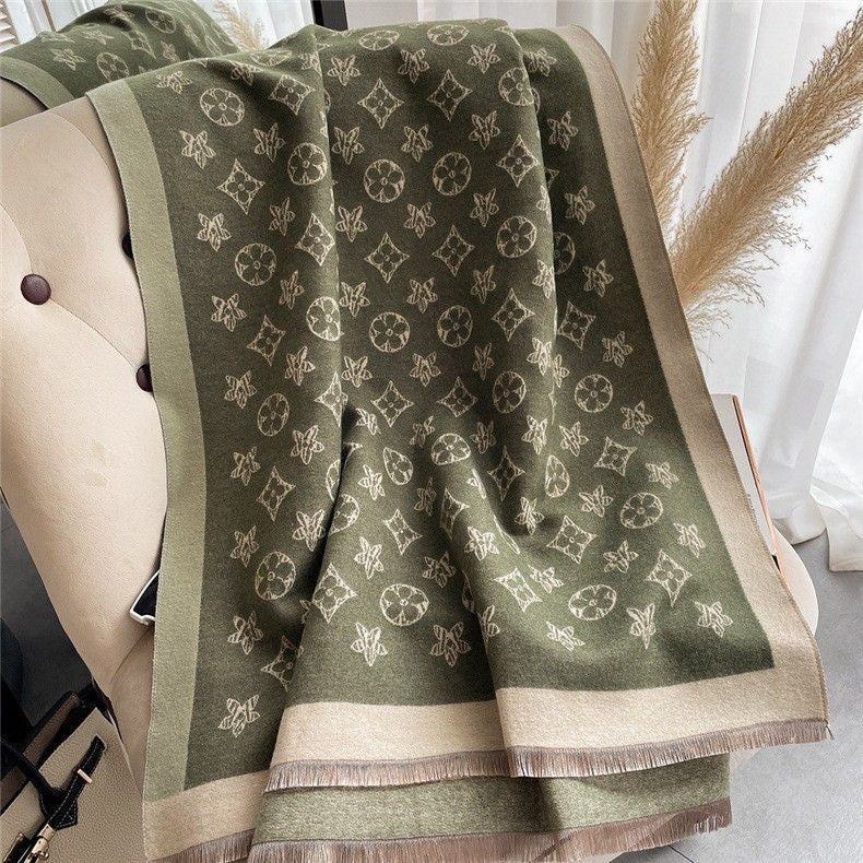 Classic Fashion Women's Faux Cashmere Scarf