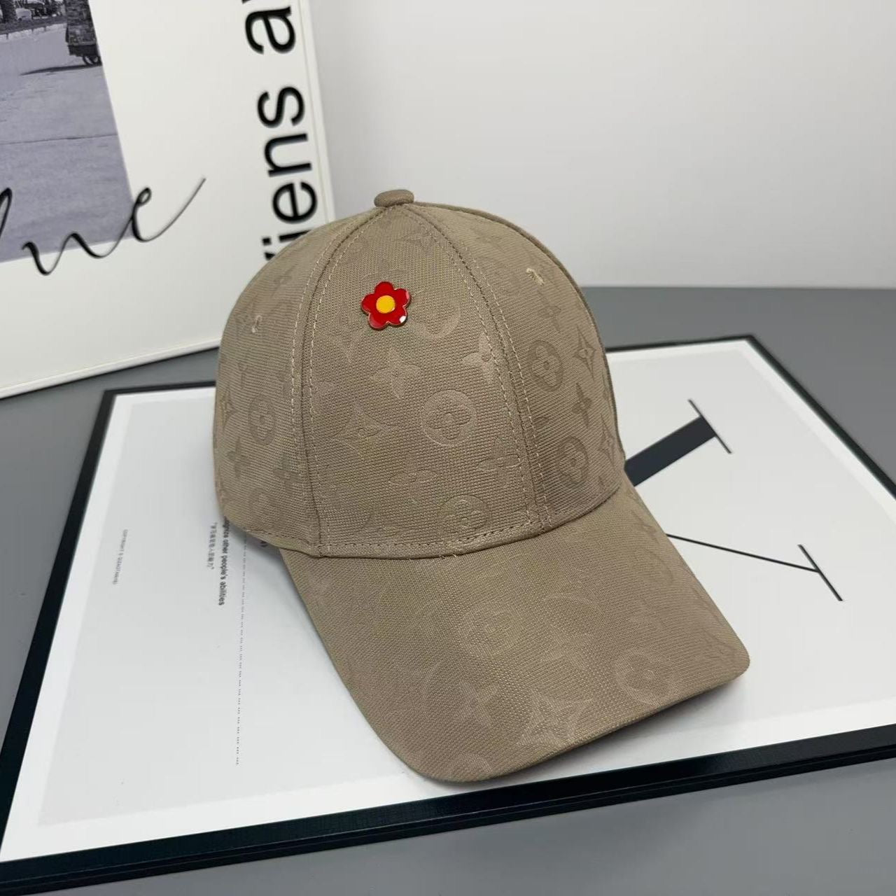 Classic Fashion Embroidered Men Women Baseball Cap Hats